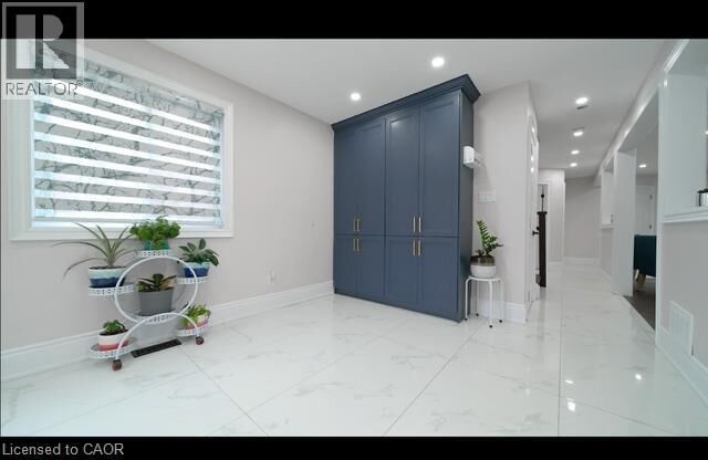 Property Photo:  643 Doon South Drive  ON N2P 2X5 