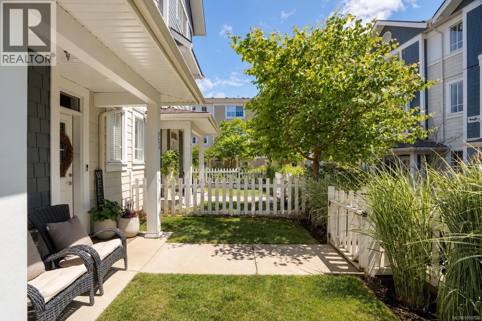 Property Photo:  370 Latoria Boulevard 23  BC V9C 0N9 