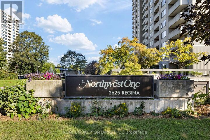Property Photo:  2625 Regina Street 205  ON K2B 5W8 