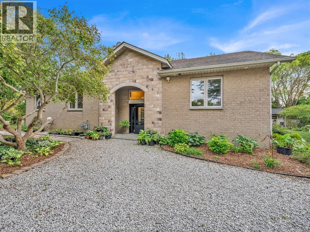 Property Photo:  15461 County Rd 8  ON N0R 1L0 