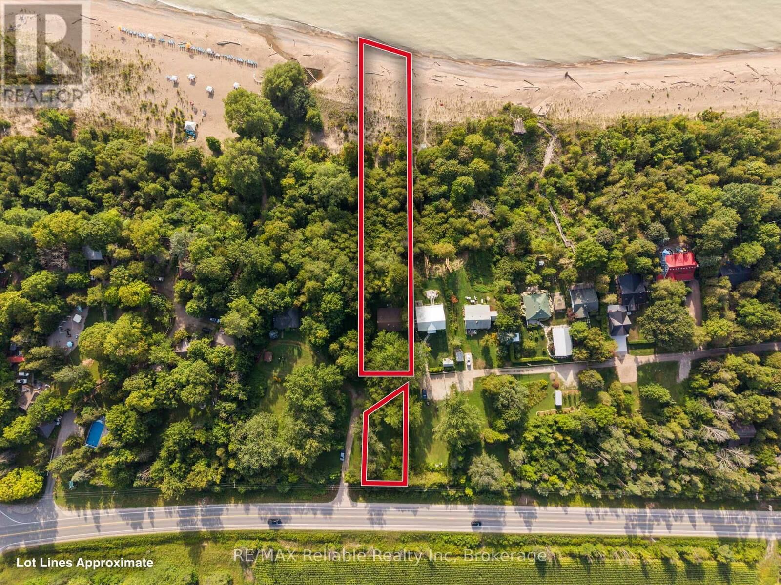 Property Photo:  77183 Bayfield Highlands Drive  ON N0M 1G0 