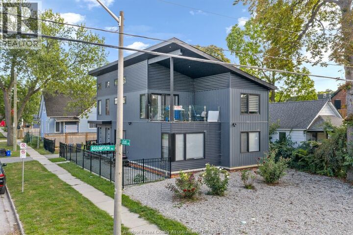 Property Photo:  687 Assumption Street  ON N8A 3B5 