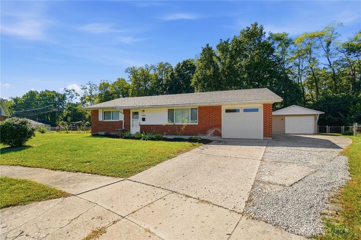 Property Photo:  2600 Tangy Court  OH 45414 