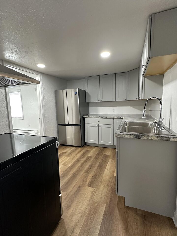 Property Photo:  709 S Niagara Street  IA 52060 