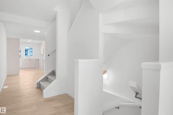 Property Photo:  3705 141 Street SW 81  AB T6W 3J2 