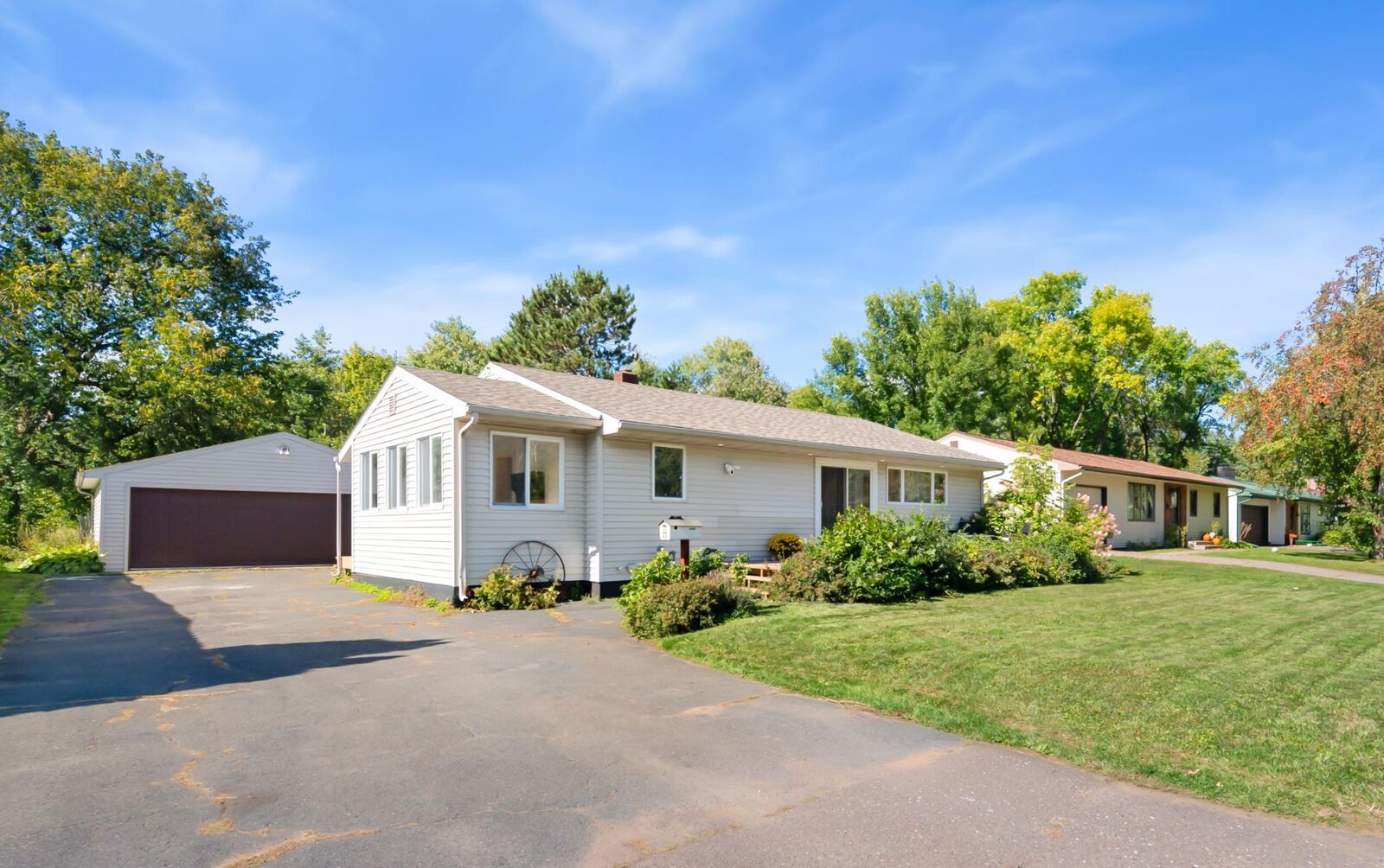 Property Photo:  607 24th Street  MN 55720 