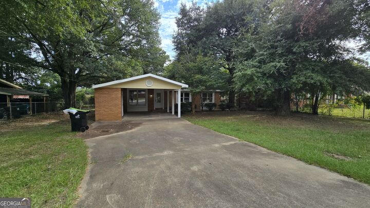 Property Photo:  109 Meadowcliff Circle  GA 31093 