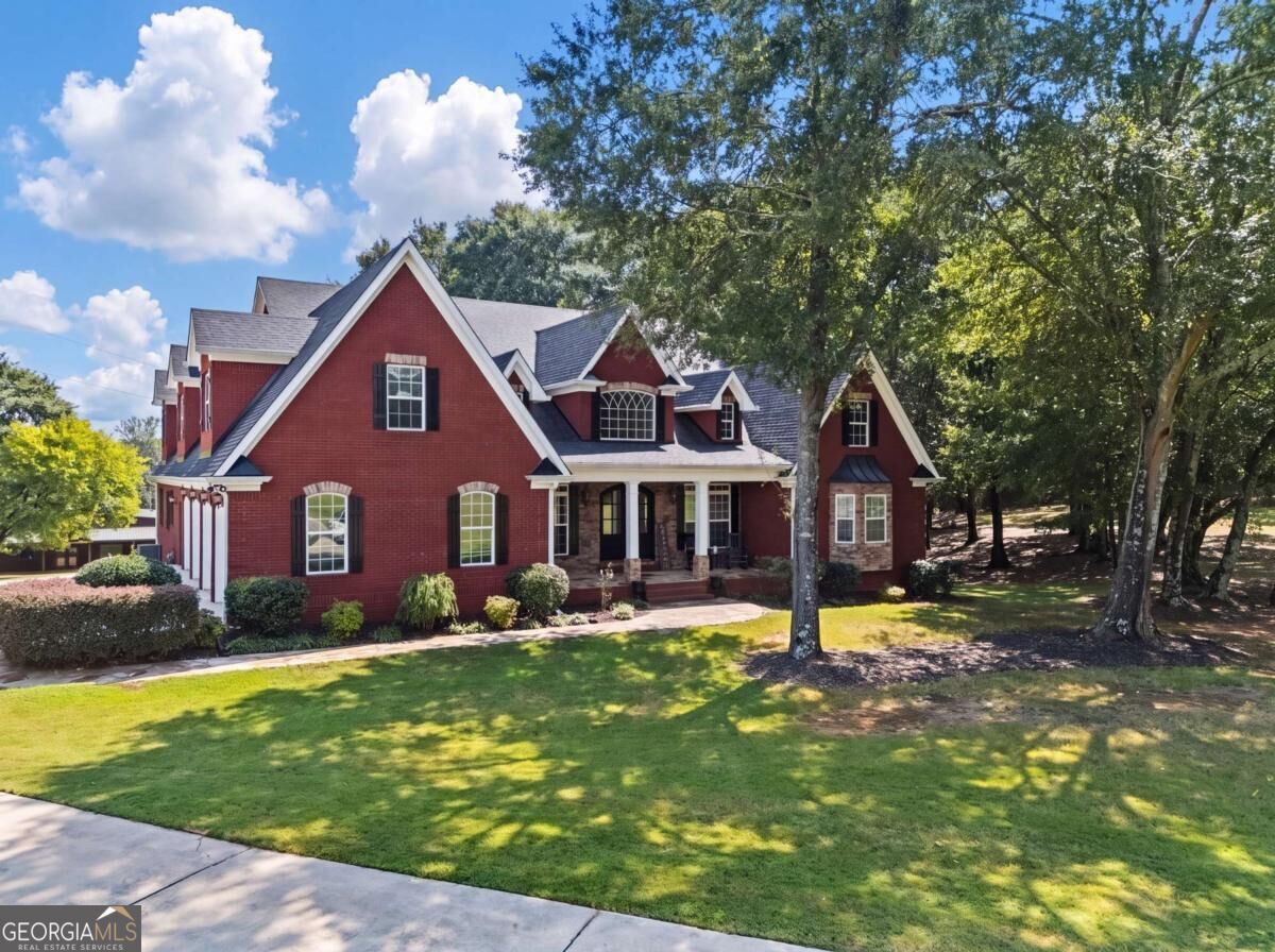 Property Photo: 365 Euharlee Road SW GA 30120