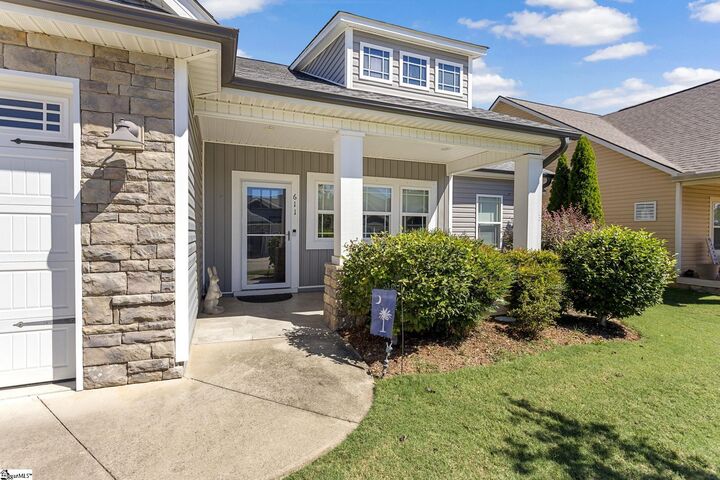 Property Photo:  611 Downing Way  SC 29356 