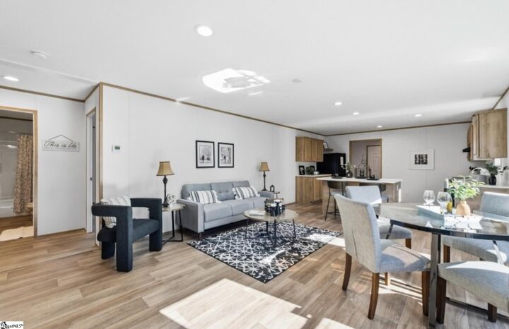 Property Photo: 106 Carson Creek Drive SC 29673