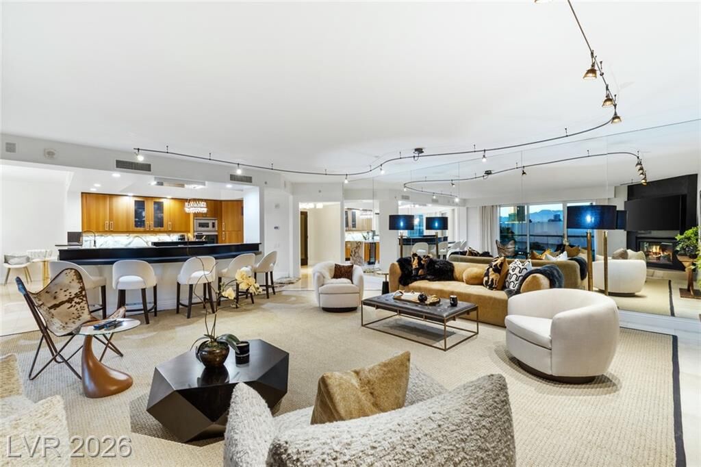 Property Photo:  2857 Paradise Road 602  NV 89109 