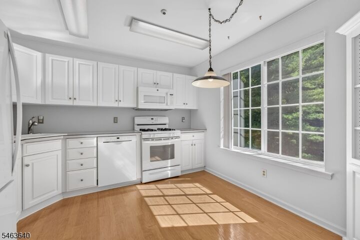 Property Photo:  73 Village Drive 73  NJ 07960 
