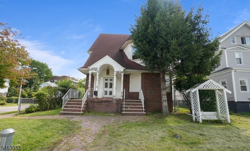 Property Photo:  102 S Clinton St  NJ 07018 