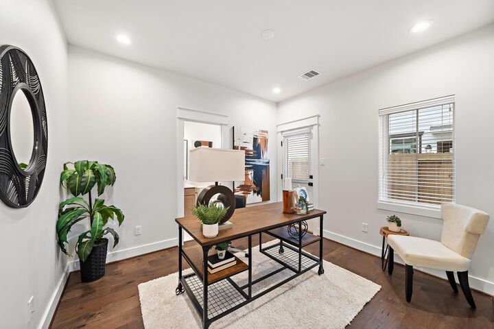 Property Photo:  5418 Wheatley Street E  TX 77091 