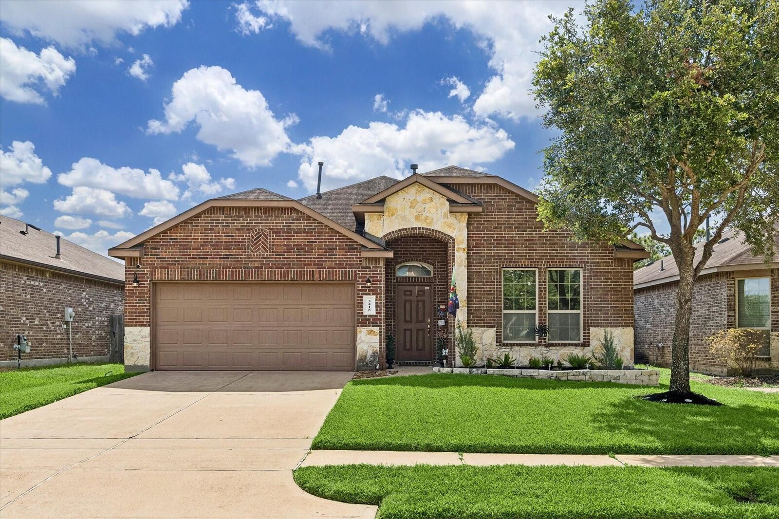 Property Photo: 3418 Daniel Falls Lane TX 77449