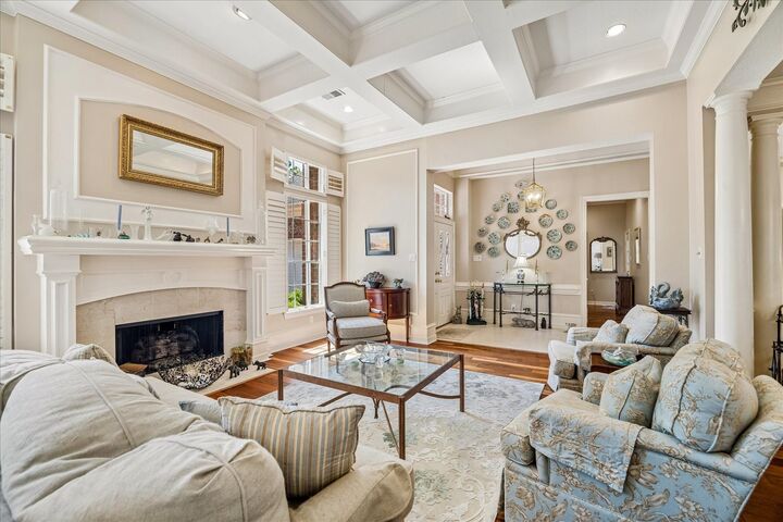Property Photo: 3419 Kingsway Court TX 77339