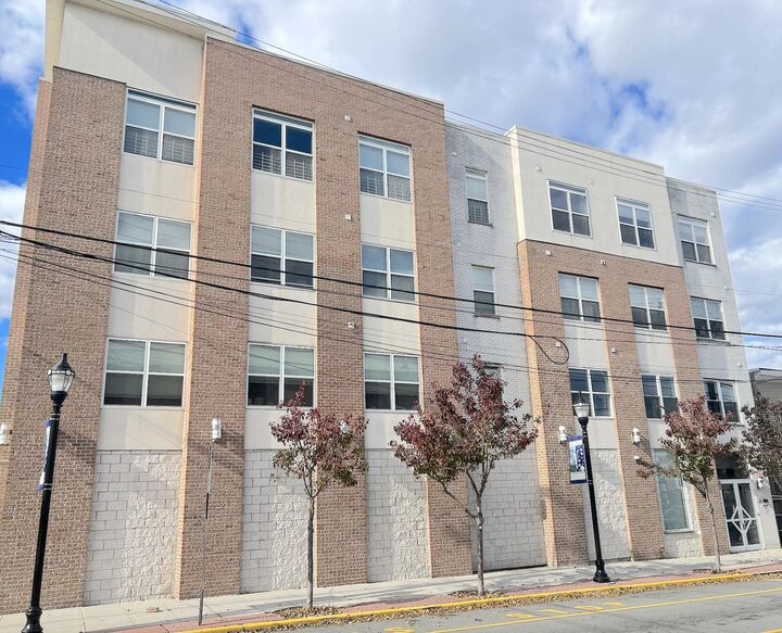Property Photo:  1901 Summit Ave 301  NJ 07087 