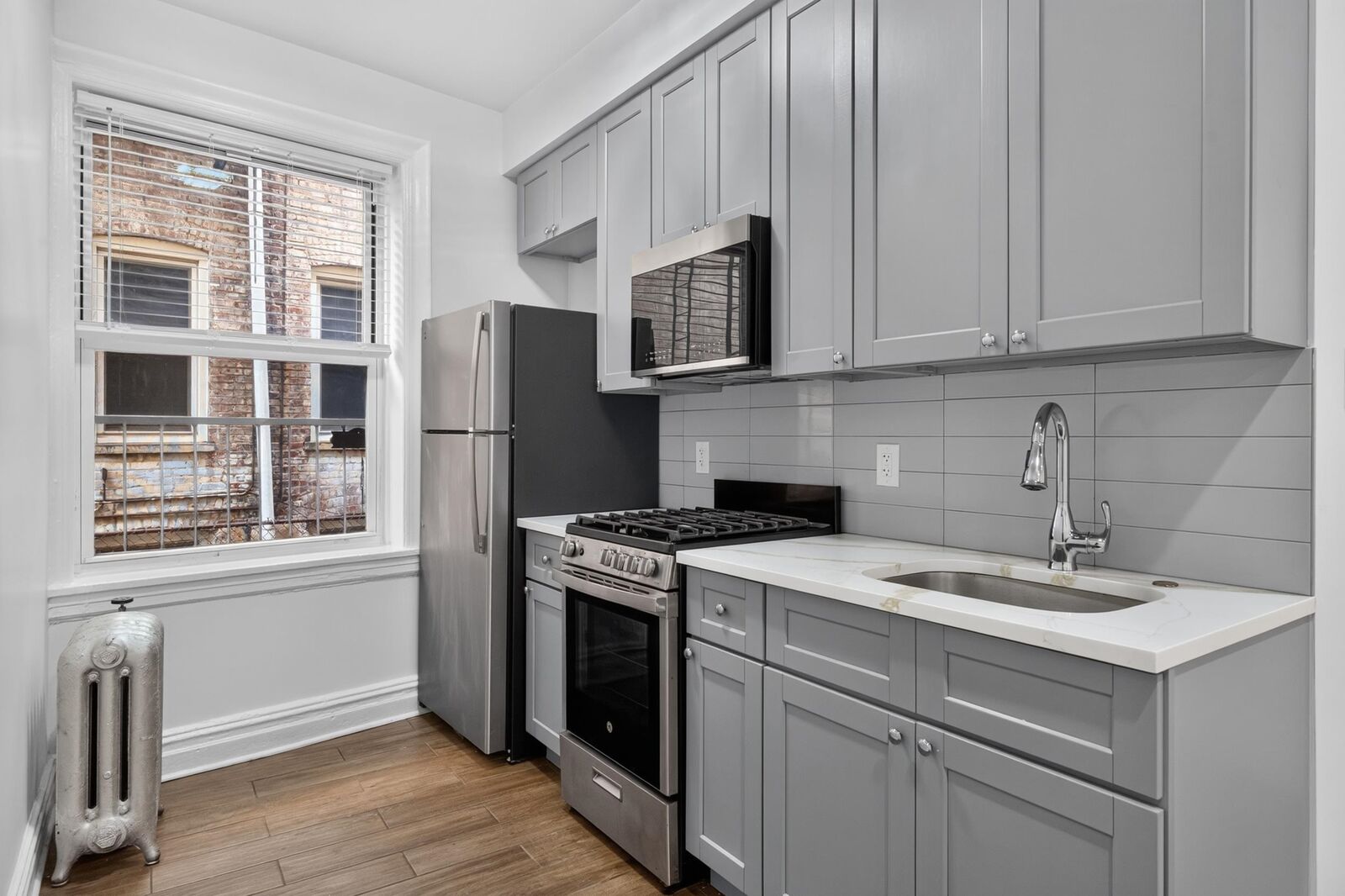 Property Photo:  55 Corbin Ave 4  NJ 07306 