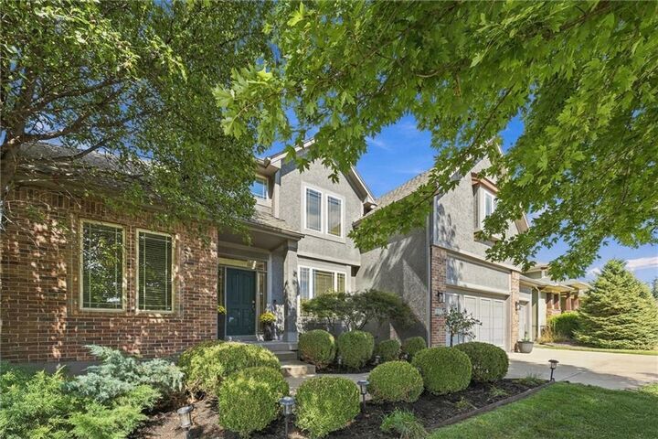 Property Photo:  2512 NE Indian Pointe N/A  MO 64086 