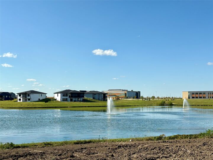 Property Photo: 1355 NW Yorktown Drive IA 50263