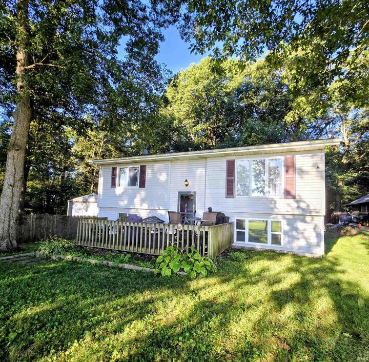 Property Photo:  13513 Michigan Road  IN 46563-8664 