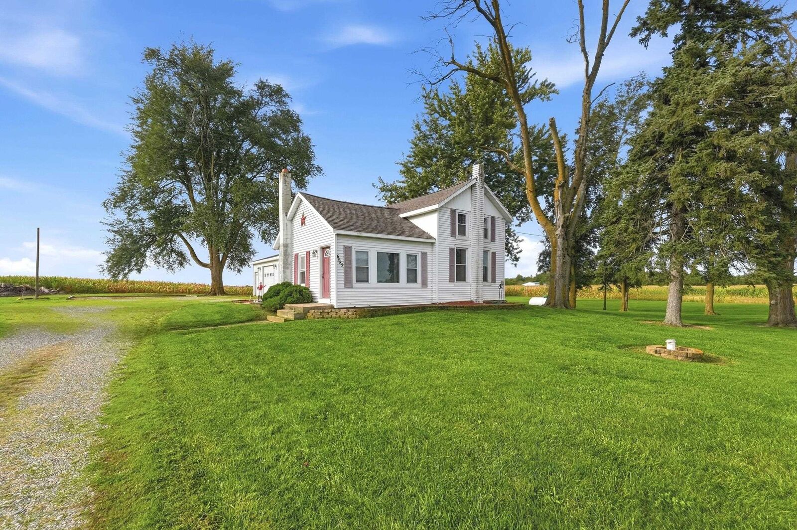 Property Photo: 6485 E US Highway 20 IN 46703