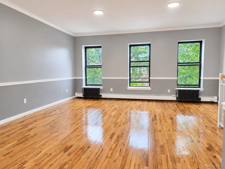 Property Photo:  485 Pennsylvania Avenue  NY 11207 