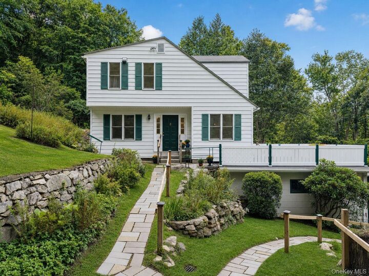 Property Photo:  41 Richardsville Road  NY 10512 