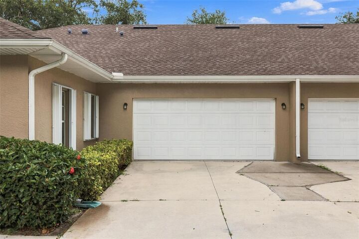Property Photo:  1425 Winding Oak Drive  FL 33948 