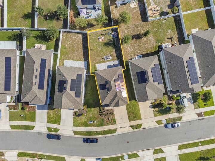 Property Photo:  6824 Perch Hammock Loop  FL 34736 