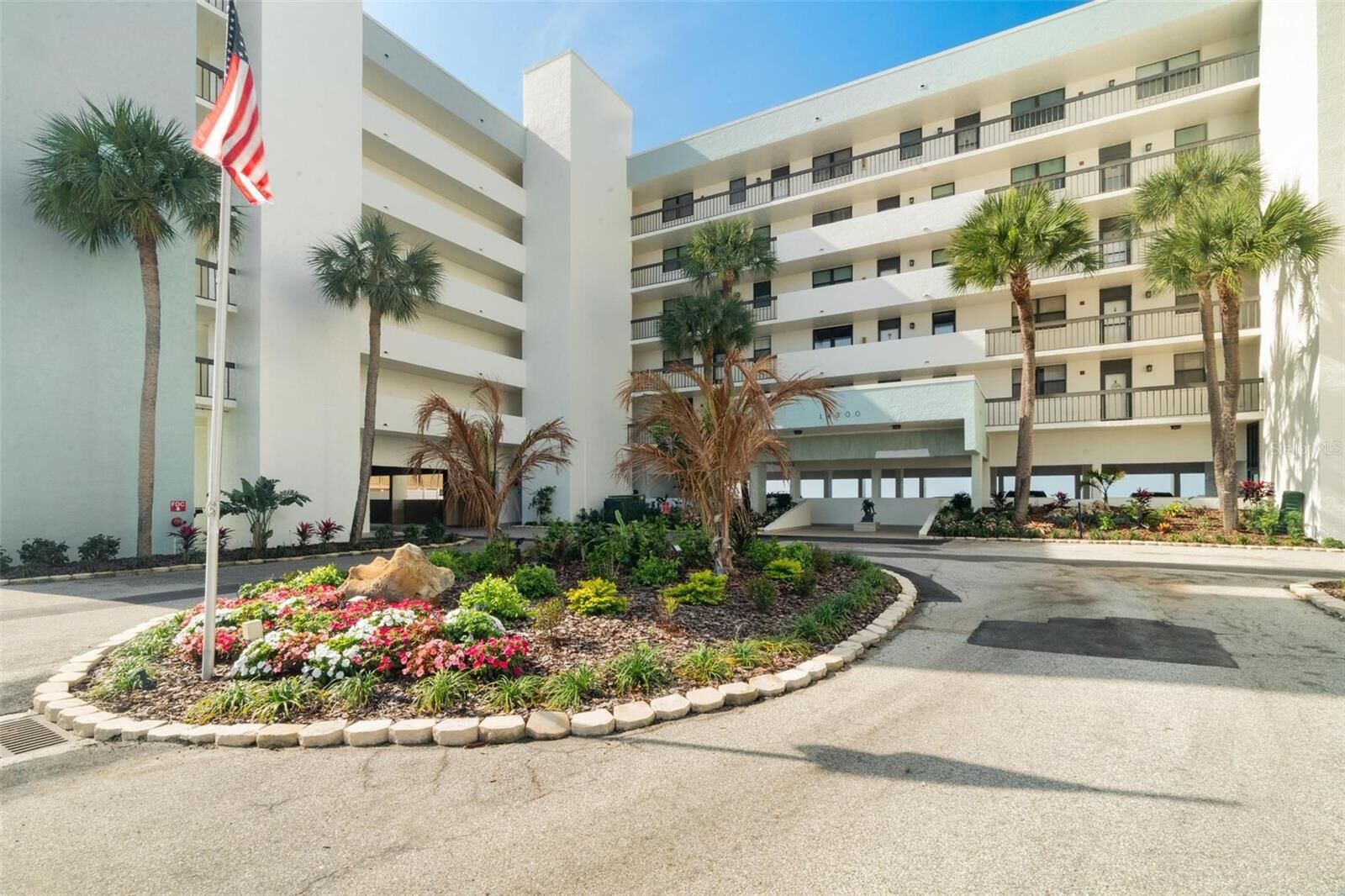 Property Photo:  14900 Gulf Boulevard 202  FL 33708 