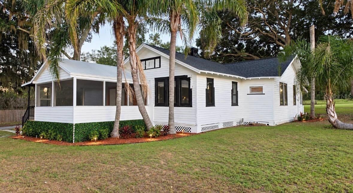 Property Photo:  16724 Highland Avenue  FL 34756 