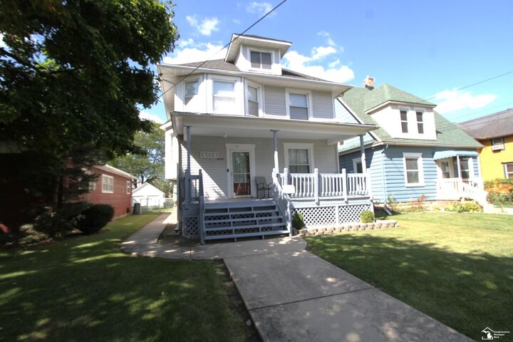 Property Photo:  404 Union Street  MI 48161 