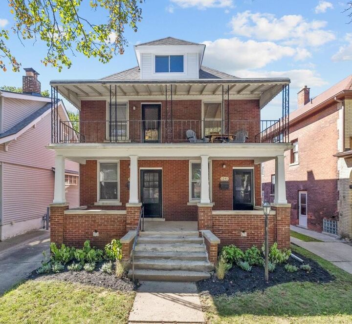 Property Photo:  1243 Lakepointe Street  MI 48230 