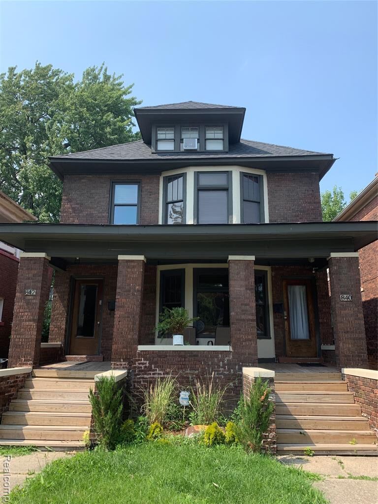Property Photo:  840 Pingree Street  MI 48202 1940 