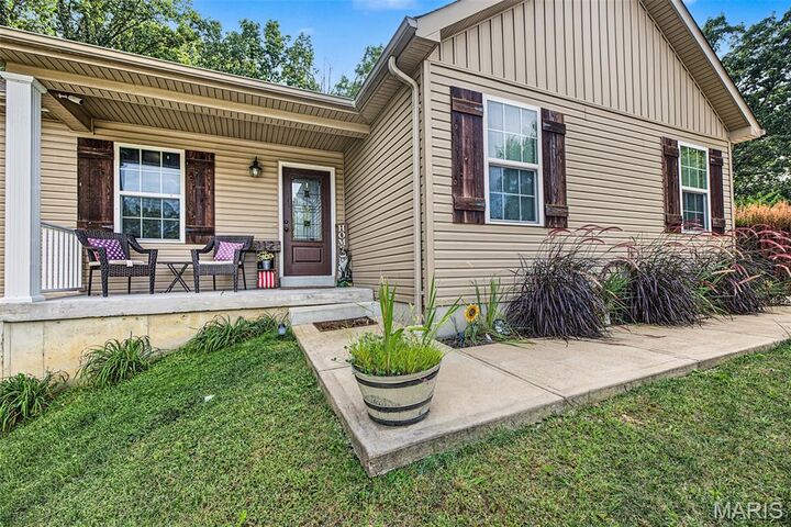 Property Photo:  112 Lawrence Drive  MO 63051 
