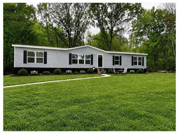 Property Photo:  1060 Joann Rd  TN 38068 