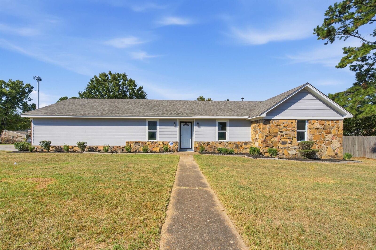 Property Photo:  6206 Kirby Downs Dr  TN 38115 