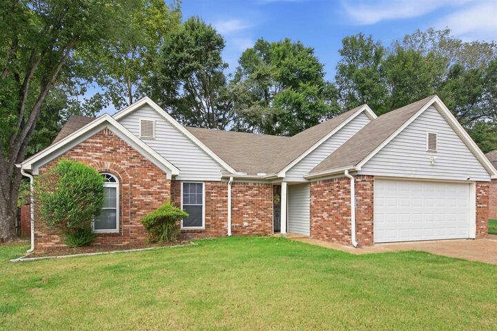 Property Photo: 3220 Sandwick Rd TN 38127
