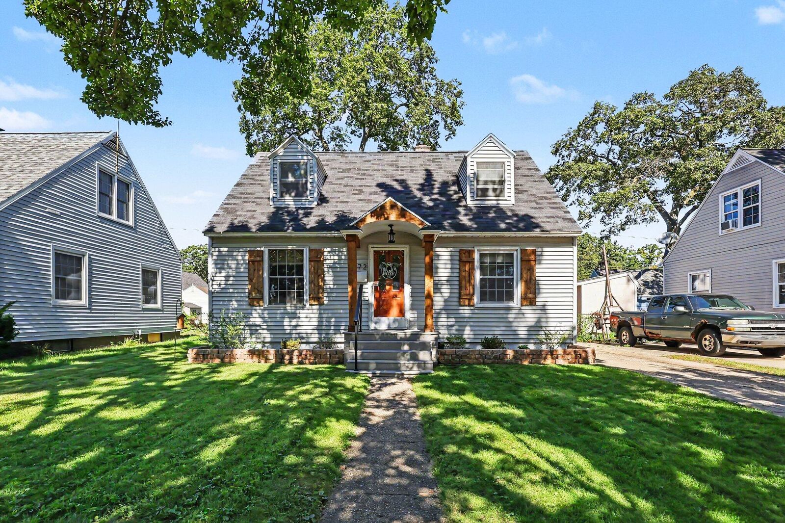 Property Photo: 1472 Montague Avenue MI 49441