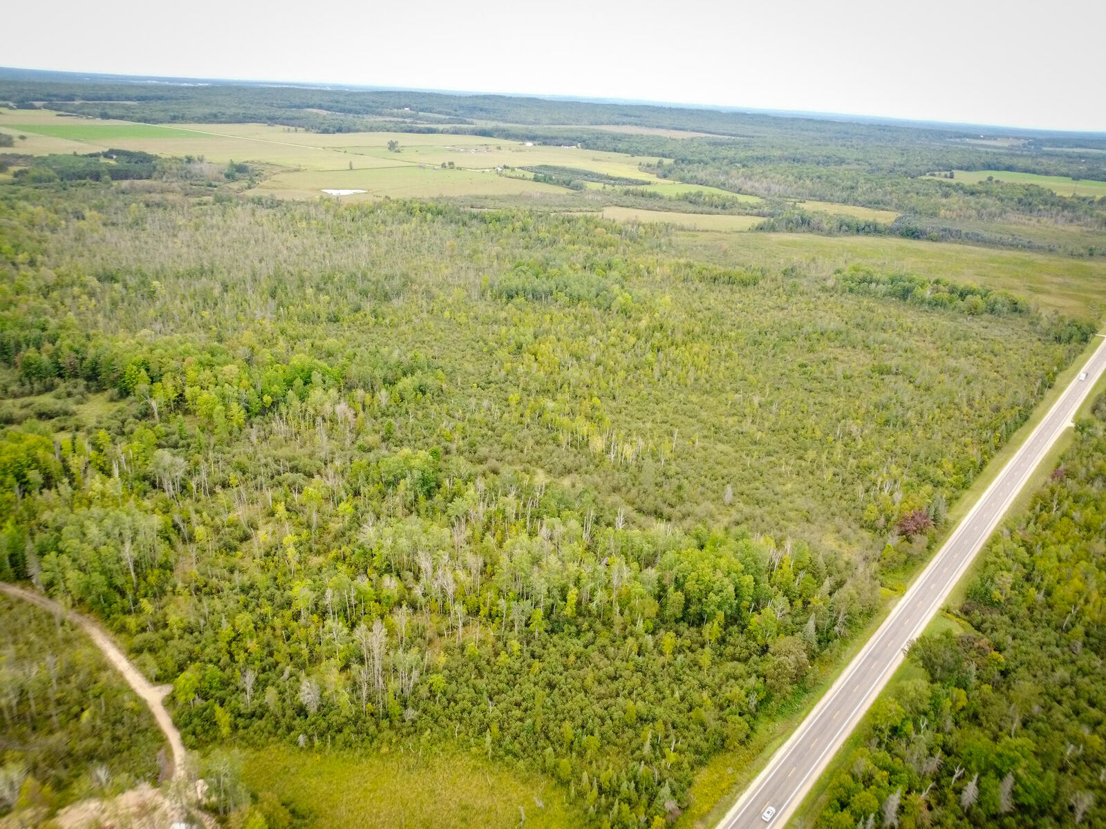 Property Photo: 6932 E Houghton Lake Road MI 49667