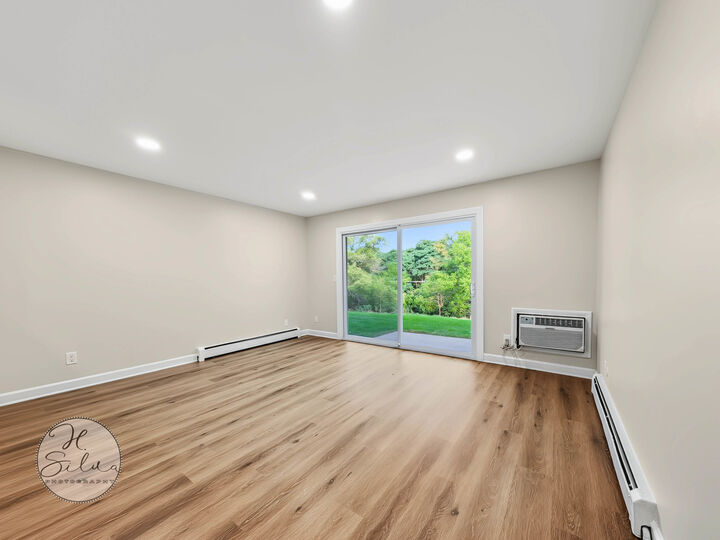 Property Photo:  15 Arrowhead Drive 30  IL 60102 
