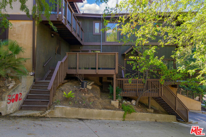Property Photo:  3602 S Lankershim Boulevard  CA 90068 