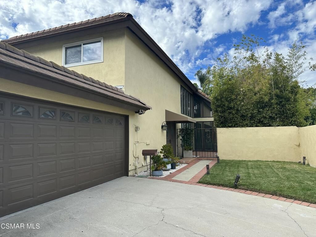 Property Photo:  1165 Triunfo Canyon Road  CA 91361 
