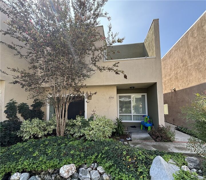 Property Photo:  10746 Knott Avenue  CA 90680 