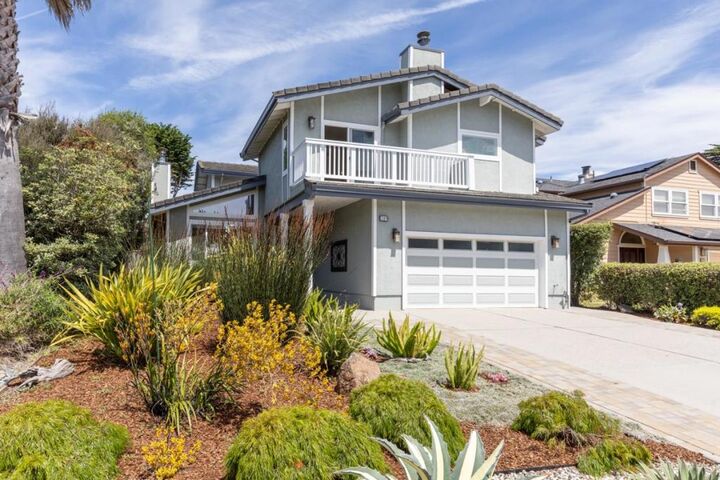 Property Photo:  319 Miramontes Avenue  CA 94019 