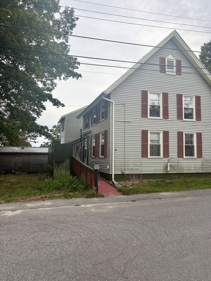 Property Photo: 20 Corliss Street ME 04530