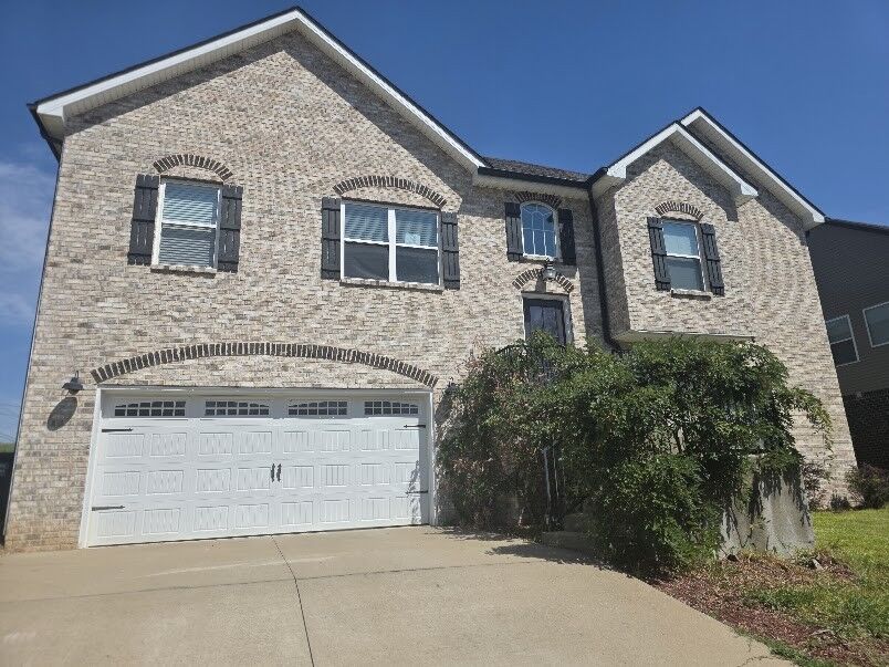 Property Photo:  1505 Redrock Ct  TN 37043 