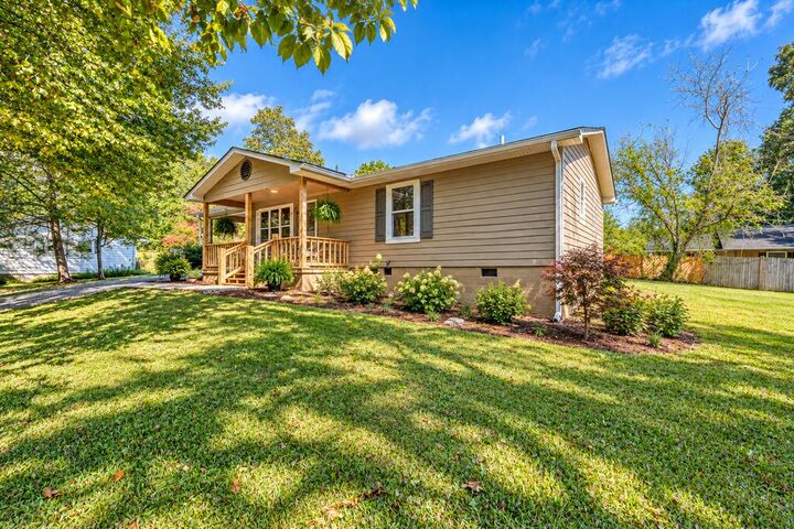 Property Photo: 248 Leslie Drive GA 30512