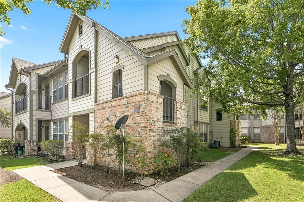 Property Photo: 350 Emerald Forest Boulevard 5204 LA 70433
